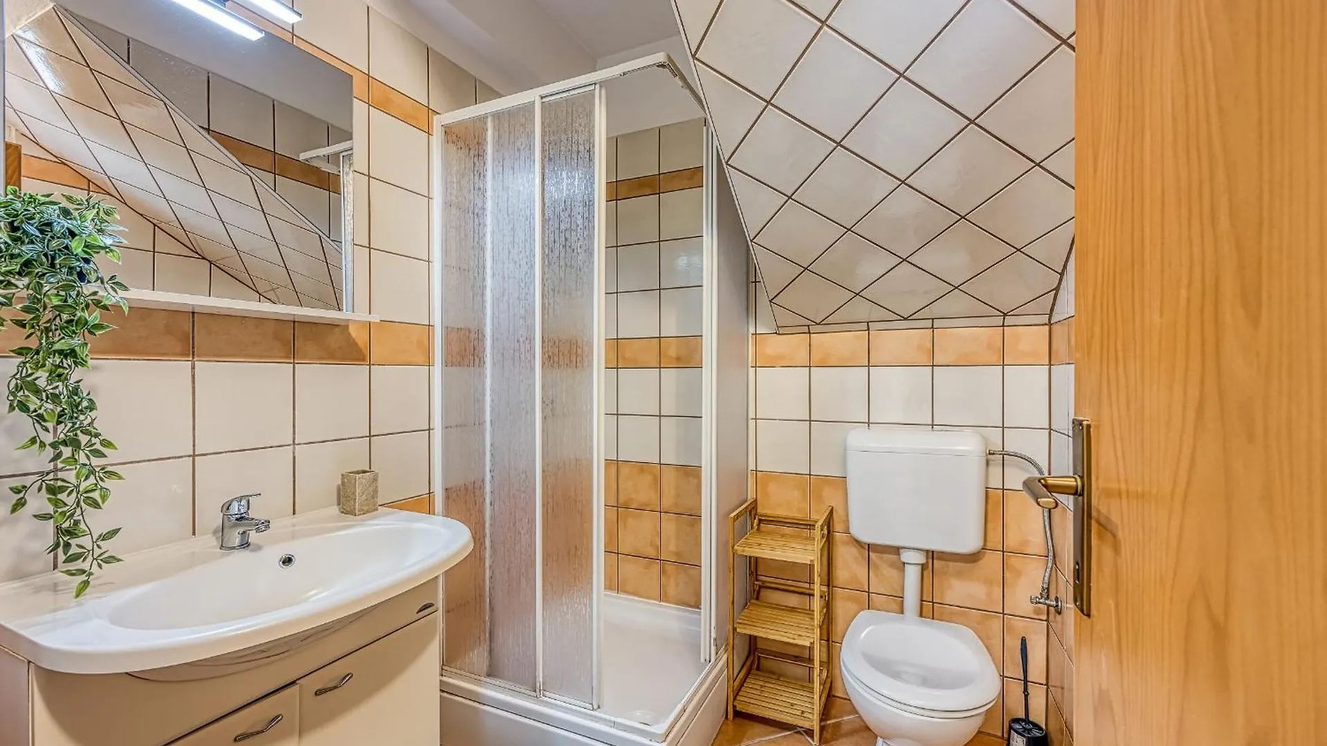 Navetta Apartment Porec 0*,  Croatia
